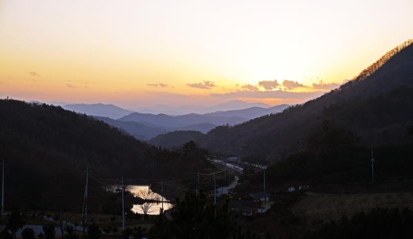 명당관 노을